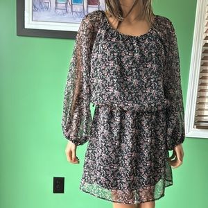 💚💚Rachael & Chloe Floral Dress💚💚